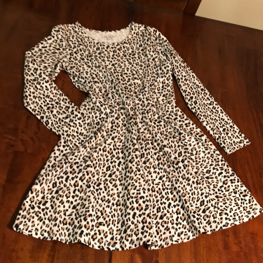 Girls dress